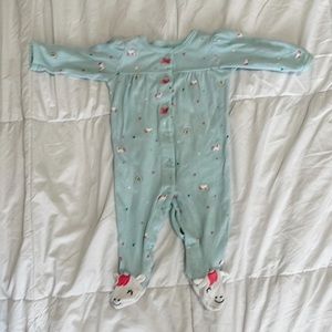 3/$20 Carters Unicorn Sleeper | 3 months